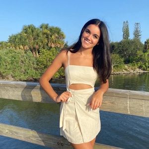 Meet your Posher, Ana